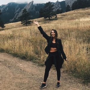 Meet your Posher, Ashley